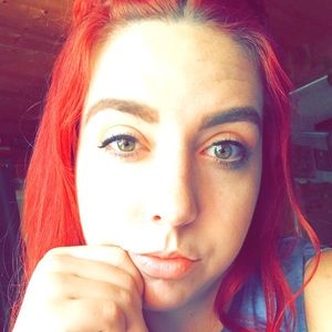 Meet your Posher, Violet